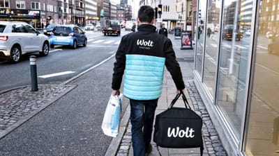 - Wolt bliver ved med at tale uden om arbejdsgiveransvar. Det sker, selv efter Skatterådet har truffet afgørelse om, at et bud, der kører for Wolt, er lønmodtager, siger forhandlingssekretær i 3F Transport Karsten John Kristensen.
