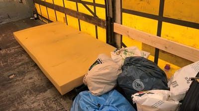 Op til 200 filippinske og srilankanske lastbilchauffører bor i en slumlejr i Padborg, mens de arbejder for det store transportfirma Kurt Beier Transport A/S.