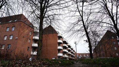 Et stigende antal lejere i almene boliger kommer s&aring; langt bagud med huslejen, at lejem&aring;let bliver oph&aelig;vet.