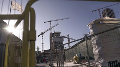 Arbejdet p&aring; en byggeplads i Valby har udviklet sig voldsomt tirsdag morgen. Arkivfoto.