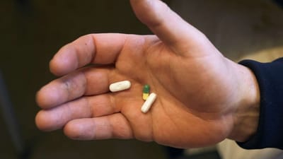 If&oslash;lge Besk&aelig;ftigelsesministeriet bliver godt 20 procent af nye arbejdsskadesager f&oslash;rst afsluttet efter mere end et &aring;r, mens omkring fem procent af sagerne er over to &aring;r undervejs. 
