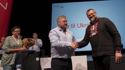 Oleg Grigoryuk og 3F-formand Henning Overgaard på 3F's kongres