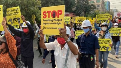 Milit&aelig;rjuntaen i Myanmar sl&aring;r h&aring;rdt ned p&aring; fagligt aktive og modstandere af statskuppet, fort&aelig;ller tekstilarbejder.
