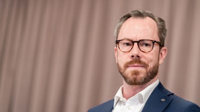 Jakob Ellemann-Jensen vender tilbage som formand for Venstre, forsvarsminister og vicestatsminister 1. august.