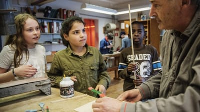 Fra 7. klasse skal elever i folkeskolen kunne sige ja til et juniormesterlæreforløb, der så begynder i 8. eller 9., og samtidig sige nej til gymnasiet.
