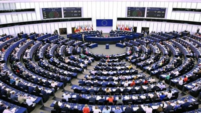 Marianne Vind og andre medlemmer af Europa-Parlamentet bliver ofte kontaktet af lobbyister fra Wolt og Uber, som forsøger at fremme deres sager.