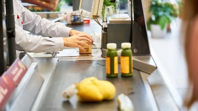 De n&aelig;ste par &aring;r bliver der st&oslash;rre forskel p&aring;, hvor mange penge en l&oslash;nmodtager og en dagpengemodtager kan bruge i supermarkedet.