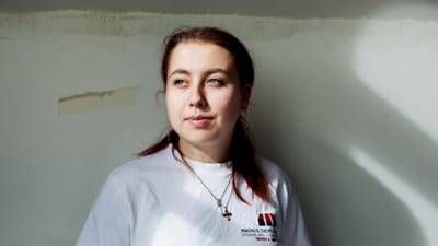 - Det uvisse er ikke specielt rart at g&aring; i hele tiden, siger Malene Holck Pedersen, der kun har v&aelig;ret i korte l&aelig;repladsaftaler.