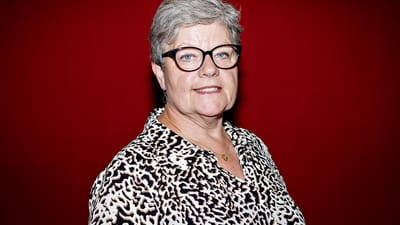 - Ingen skal blive syge og uds&aelig;ttes for asbest ved at g&aring; p&aring; arbejde eller en tur p&aring; legepladsen, siger forbundssekret&aelig;r i 3F Lene Krabbe Dahl.
