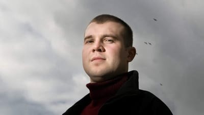- Jeg fik meget mindre i l&oslash;n end aftalt. Jeg f&oslash;lte mig som en hund. Jeg er meget skuffet over behandlingen, siger Mykola Trachenko.