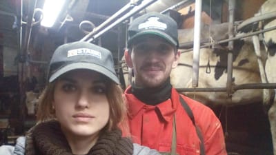 Arina og Oleh Huzhva har f&aring;et en efterbetaling p&aring; 50.000 kroner, efter at ukrainerne havde massivt overarbejde som landbrugspraktikanter hos en dansk m&aelig;lkeproducent.