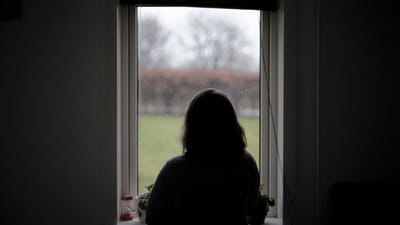 Anna skulle blandt andet g&oslash;re en b&oslash;rnehave&nbsp;ren, hvor der var sat tre timer og et kvarter af. Men Anna fort&aelig;ller, at det tog hende mindst fem timer og nogle gange mere, n&aring;r der var meget beskidt.