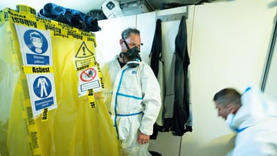 Der skal være de samme regler og krav til udenlandske virksomheder og arbejdere, som udfører asbestopgaver her i landet, som der er til deres danske kolleger og konkurrenter. Det mener 3F.
