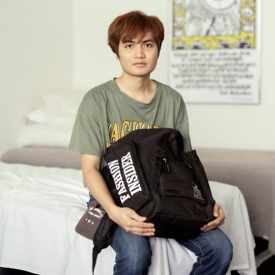 Den 25-&aring;rige Nguyen Van Thang fra Vietnam har boet p&aring; et v&aelig;relse, som 3F har skaffet ham, efter at han som landbrugspraktikant blev fyret og sat p&aring; gaden.