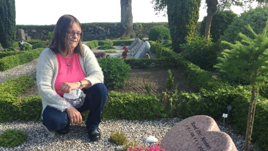 I november 2016 mistede Alice Jensen sin mand efter en arbejdsulykke.