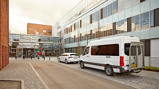 B&aring;de 3F og vognm&aelig;ndene mener, at en h&aring;rd narkodom til en flextrafik-direkt&oslash;r skal have konsekvenser for hans ret til at drive vognmandsvirksomhed.