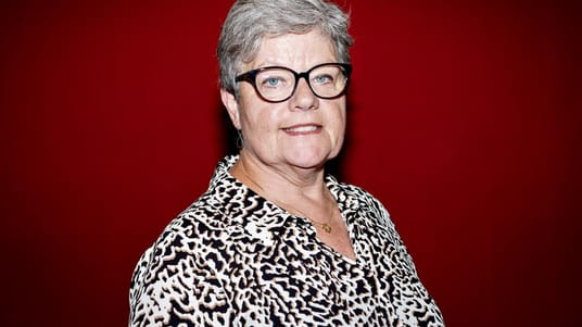 - Ingen skal blive syge og uds&aelig;ttes for asbest ved at g&aring; p&aring; arbejde eller en tur p&aring; legepladsen, siger forbundssekret&aelig;r i 3F Lene Krabbe Dahl.