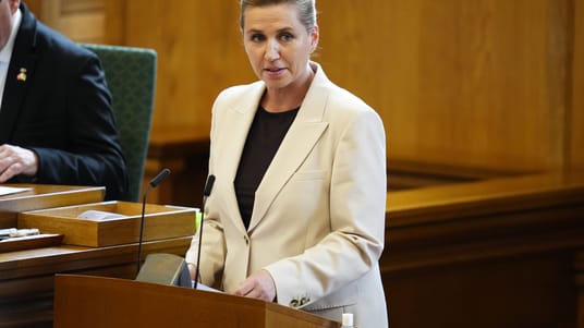 Folketingsmedlemmer ankommer og statsministeren holder &aring;bningstale ved Folketingets &aring;bning p&aring; Christiansborg Slot i K&oslash;benhavn, tirsdag den 7. oktober 2025.