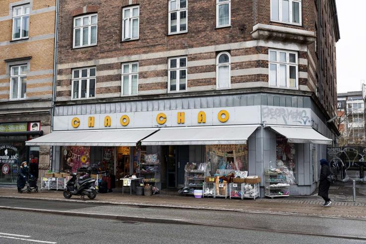 Butikken Chao Chao på Nørrebrogade. Tidligere lå der også en butik i en kælder på Købmagergade i København, men den lukkede under corona-epidemien.