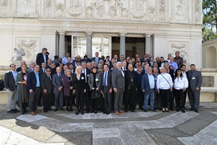 Repræsentanter fra 3F Transport og 20 andre transportarbejderforbund var til konference i Vatikanet med repræsentanter fra det pavelige akademi, forskere og arbejdsgivere. 