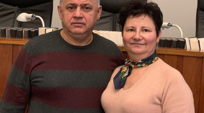 Det rumænske ægtepar Eugen og Florica Buzgau har fået efterbetalt 169.000 kroner af KN Rengøring efter en sag om lønsnyd.