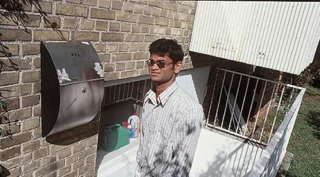 Vara Prasad Goluguri hos sin arbejdsgiver M&S Transports adresse: En postkasse ved et tomt kælderlokale på Lyngbyvej i København.