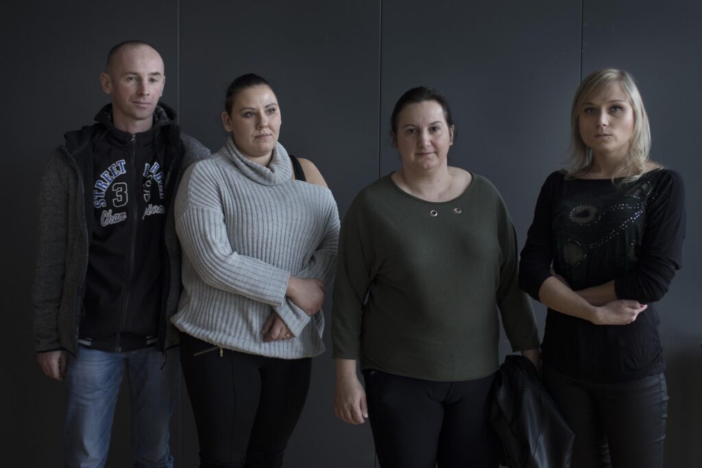 100 eller 106 kroner i timen har polske rengøringsarbejdere tjent i løn hos Hr. Larsens Produktionskompagni.  