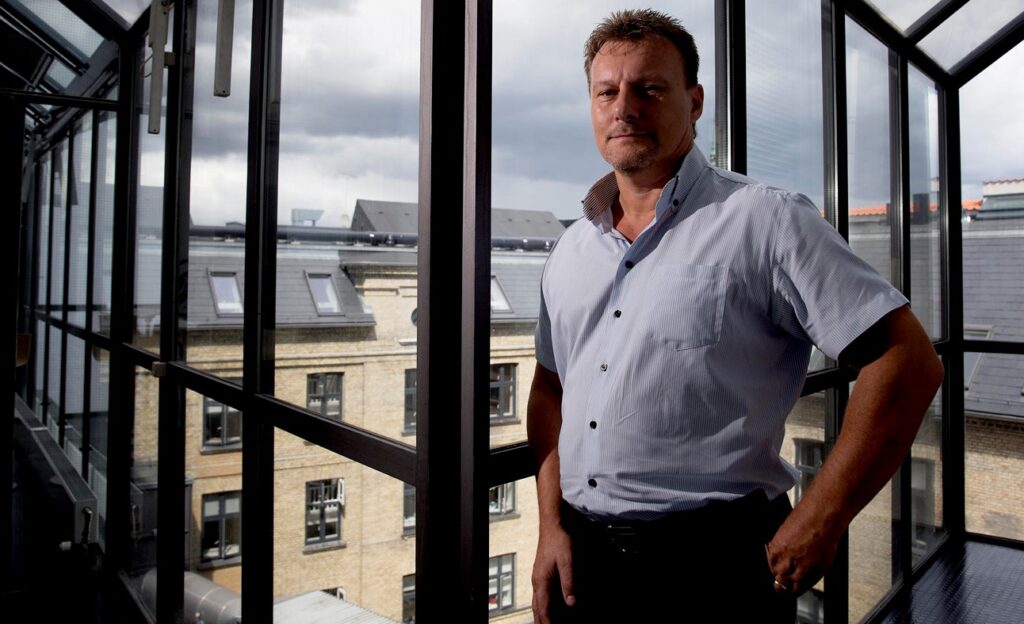 - Svage medarbejdere er blevet nærmest systematisk snydt for løn og tillæg, sagde Jens Nielsen, der tidligere var regionschef hos Forenede Service, i september til Politiken og Fagbladet 3F. 