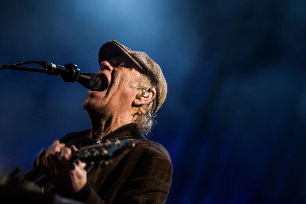 Hele Danmarks nationalskjald Kim Larsen.