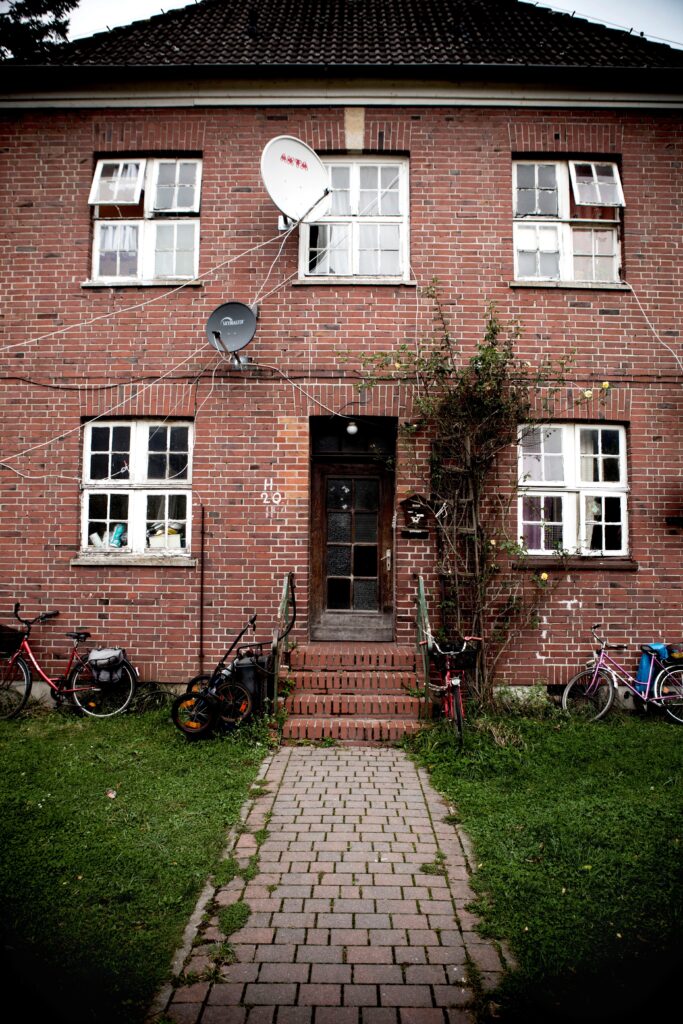 Slagteriarbejdere indkvarteret på nedlagt kaserne i Quackenbruck, Tyskland, 2015.